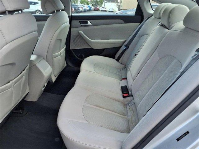 Photo of 2015 Symphony Silver Hyundai SONATA