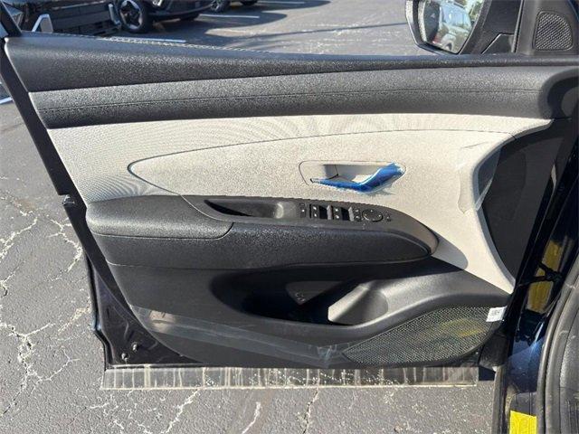 Photo of 2025 Deep Sea Hyundai TUCSON Hybrid