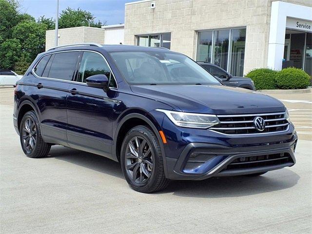 Photo of 2022 Atlantic Blue Volkswagen Tiguan