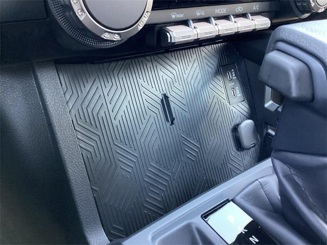 Photo of 2025 Ice Cap Toyota Tacoma