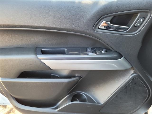 Photo of 2022 Summit White Chevrolet Colorado