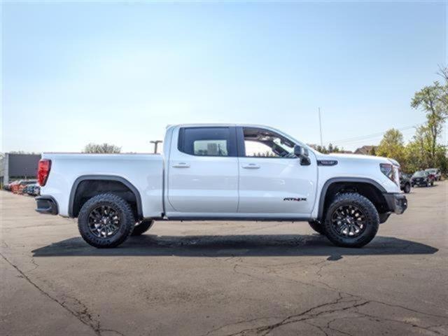 Photo of 2023 Summit White GMC Sierra 1500