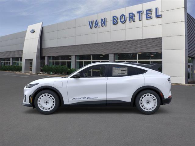 Photo of 2025 Star White Metallic Tri-Coat Ford Mustang Mach-E
