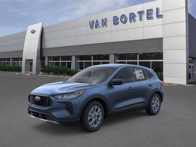 Photo of 2025 Vapor Blue Ford Escape