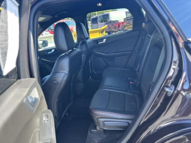 Photo of 2023 Cinnabar Red Metallic Premium Colorant Ford Escape