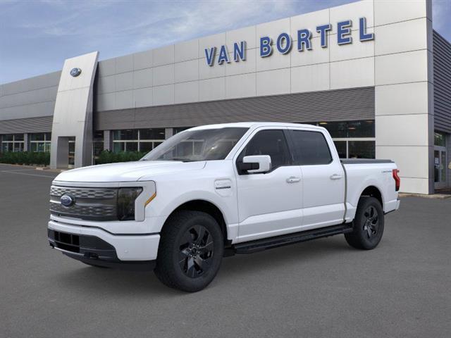 Photo of 2023 Star White Metallic Tri-Coat Ford F-150 Lightning