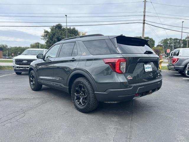 Photo of 2022 Forged Green Metallic Ford Explorer