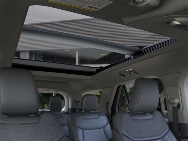 Photo of 2025 Agate Black Metallic Ford Explorer