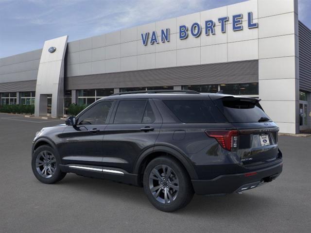 Photo of 2025 Agate Black Metallic Ford Explorer