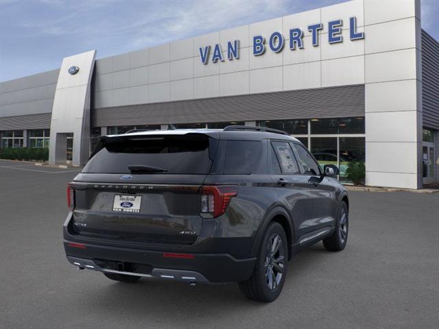 Photo of 2025 Agate Black Metallic Ford Explorer