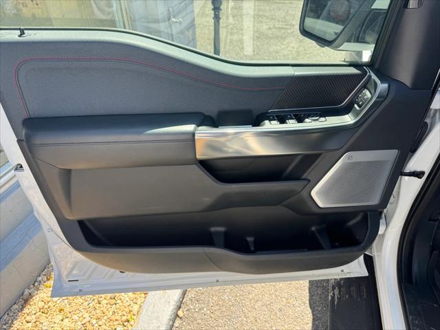 Photo of 2022 Oxford White Ford F-150