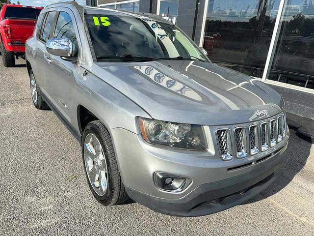 Photo of 2015 Billet Silver Metallic Clearcoat Jeep Compass