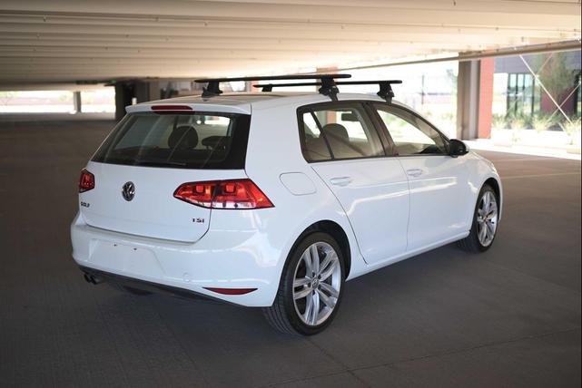 Photo of 2015 Pure White Volkswagen Golf