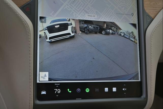 Photo of 2019 Deep Blue Metallic Tesla Model S
