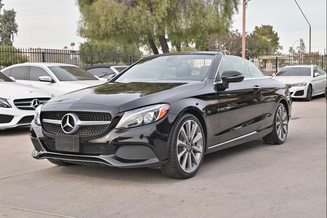 Photo of 2018 BLACK Mercedes-Benz C-Class