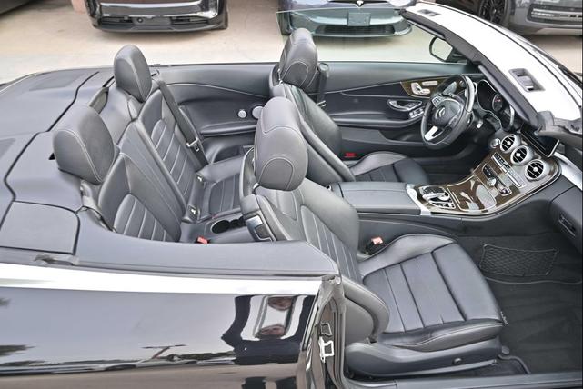Photo of 2018 BLACK Mercedes-Benz C-Class
