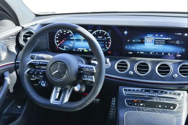 Photo of 2021 WHITE Mercedes-Benz AMG E 53
