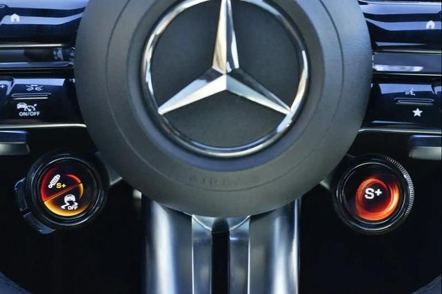 Photo of 2021 WHITE Mercedes-Benz AMG E 53