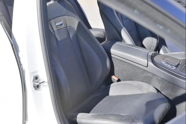 Photo of 2021 WHITE Mercedes-Benz AMG E 53