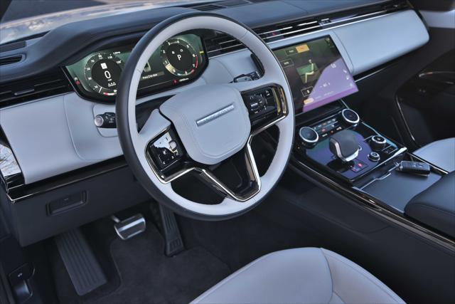 Photo of 2023 custom Land Rover Range Rover Sport