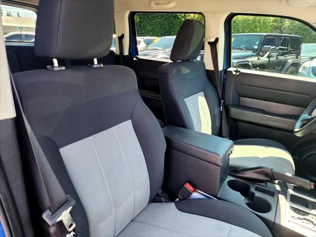 Photo of 2008 Blue Dodge Nitro