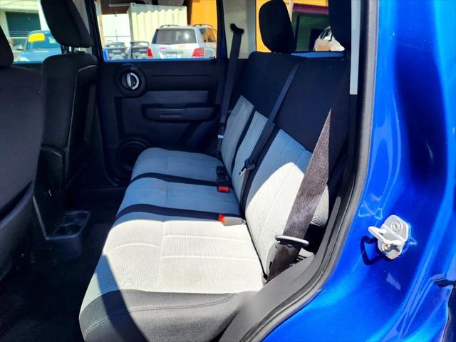 Photo of 2008 Blue Dodge Nitro