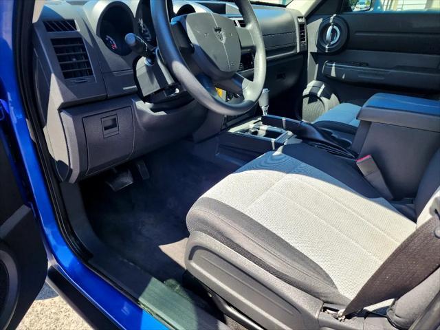 Photo of 2008 Blue Dodge Nitro