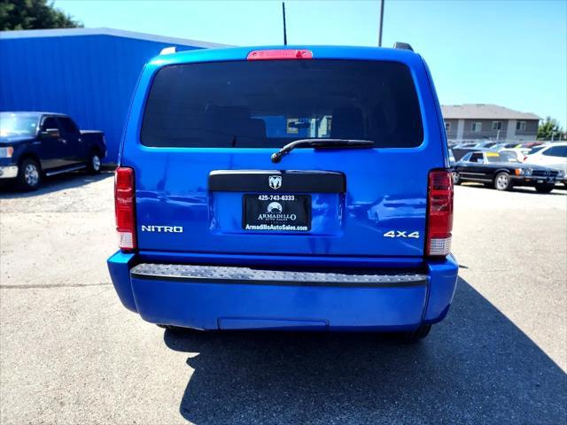 Photo of 2008 Blue Dodge Nitro