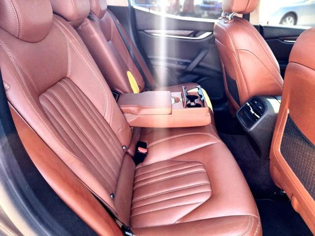 Photo of 2015 Charcoal Maserati Ghibli