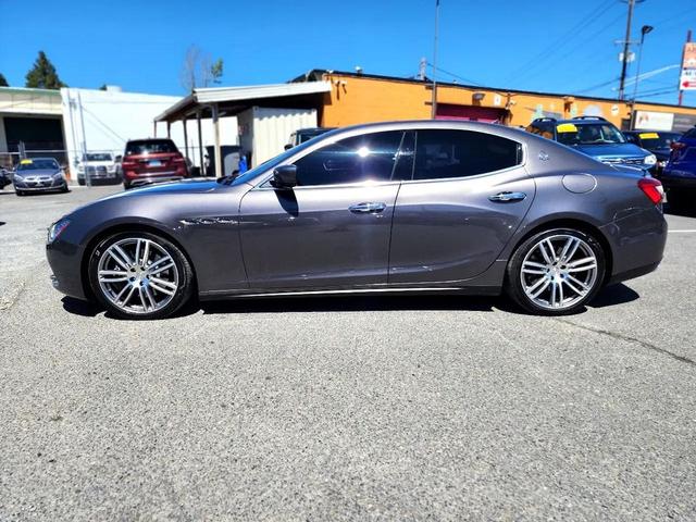 Photo of 2015 Charcoal Maserati Ghibli