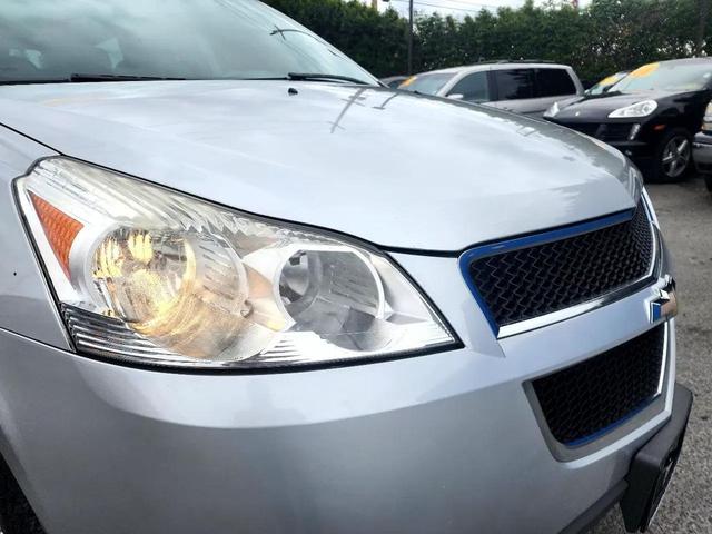 Photo of 2012 Silver Chevrolet Traverse