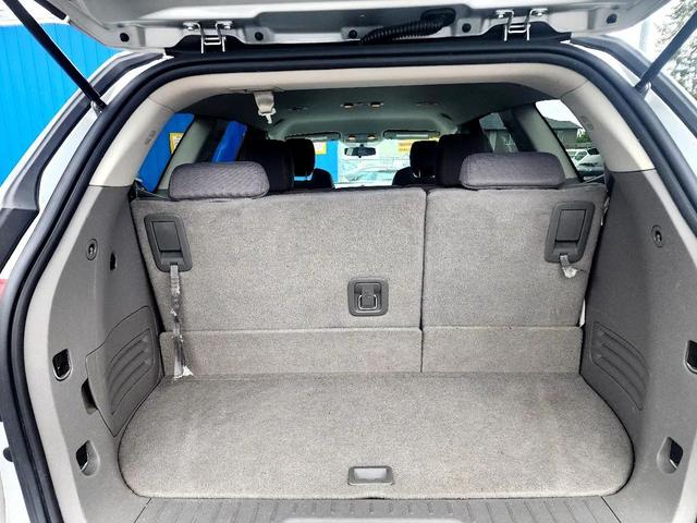 Photo of 2012 Silver Chevrolet Traverse