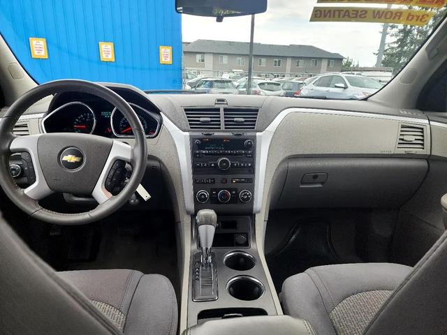 Photo of 2012 Silver Chevrolet Traverse