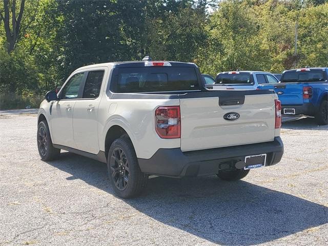 Photo of 2025 Desert Sand Ford Maverick