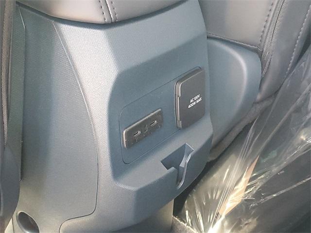 Photo of 2025 Desert Sand Ford Maverick