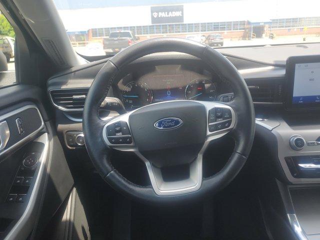 Photo of 2022 Atlas Blue Metallic Ford Explorer