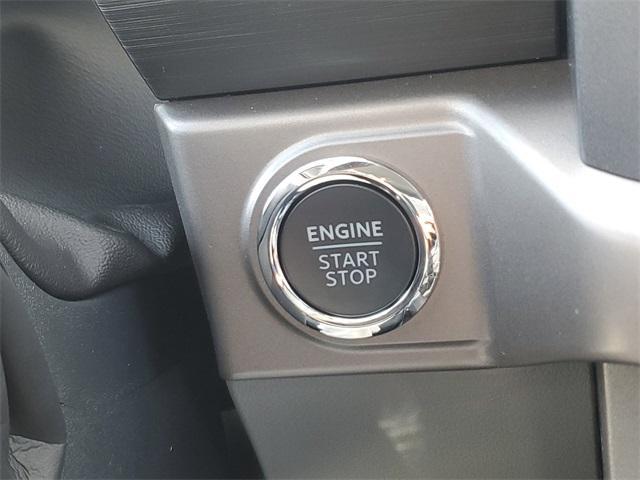 Photo of 2025 Black Ford F-150