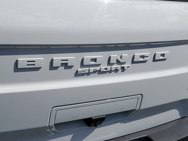 Photo of 2022 Oxford White Ford Bronco Sport