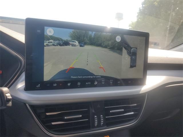 Photo of 2023 Agate Black Metallic Ford Escape