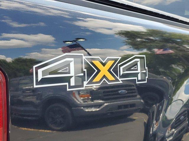 Photo of 2022 Shadow Black Ford Ranger