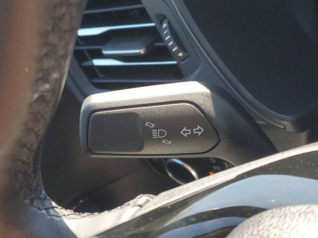 Photo of 2023 Iconic Silver Metallic Ford Escape