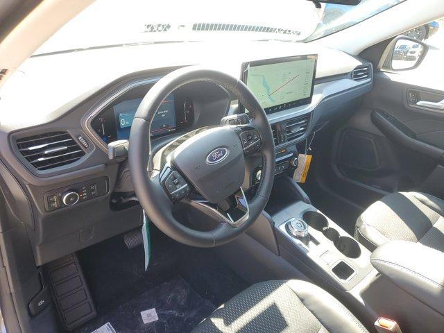 Photo of 2025 Gray Ford Escape