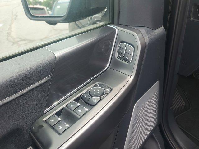 Photo of 2025 Black Metallic Ford F-150