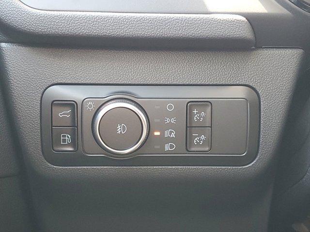 Photo of 2025 Silver Ford Escape