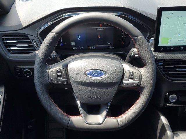 Photo of 2025 Silver Ford Escape