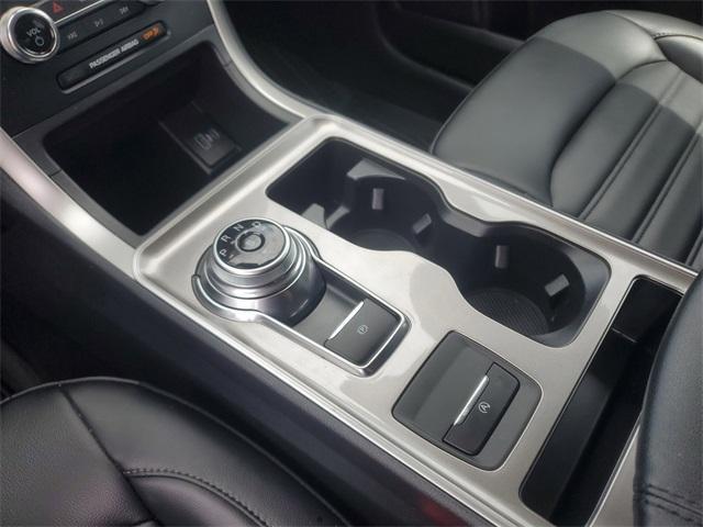 Photo of 2023 Carbonized Gray Metallic Ford Edge