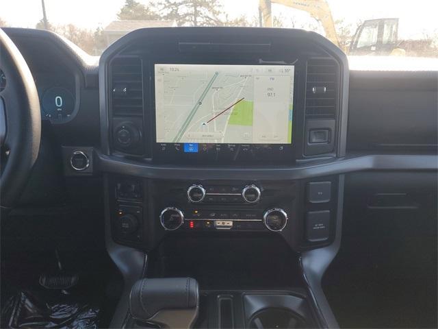 Photo of 2025 Black Metallic Ford F-150