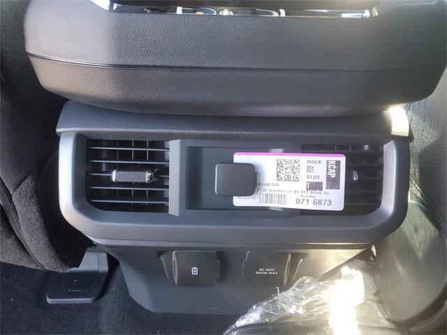 Photo of 2025 Black Metallic Ford F-150