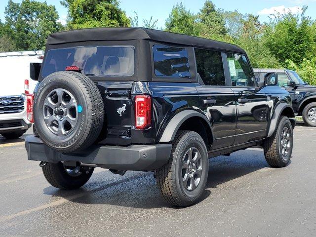 Photo of 2025 Shadow Black Ford Bronco