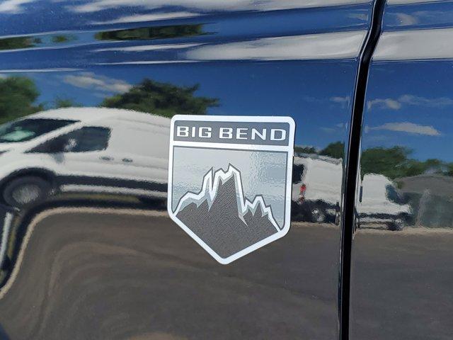 Photo of 2025 Shadow Black Ford Bronco